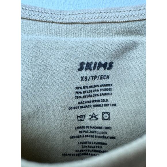 Skims Seamless Sculpt Open Bust Shortie Size XS Nude NEW $80 - Picture 5 of 12